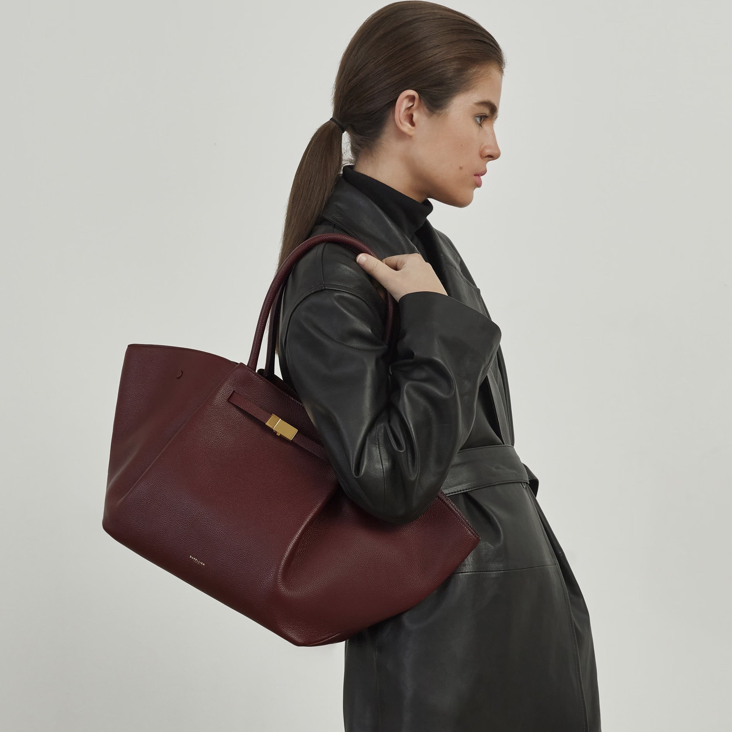 Demellier New York Midi Grain - Burgunderrot